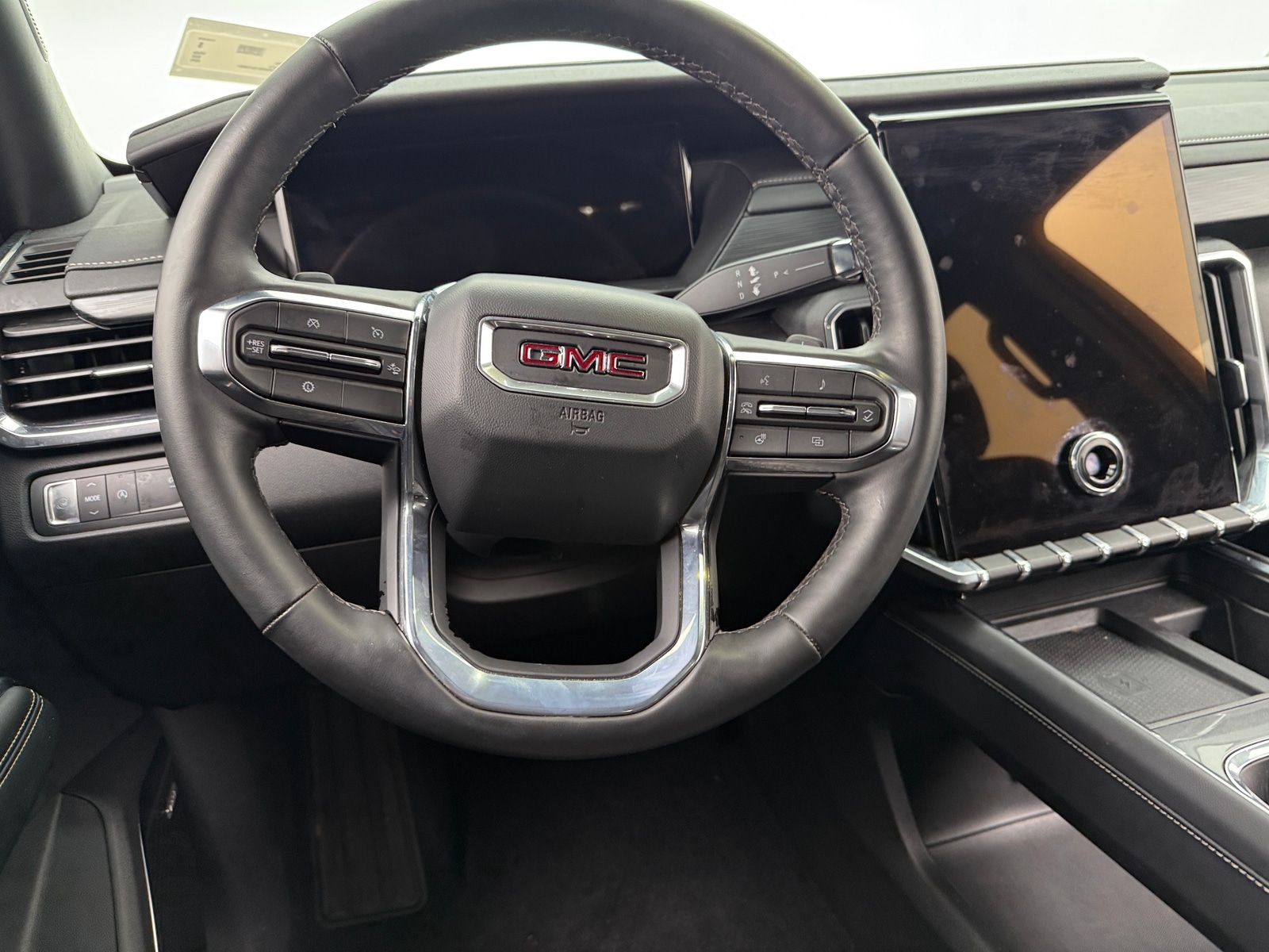 Thumbnail: 2025 GMC Acadia - 5