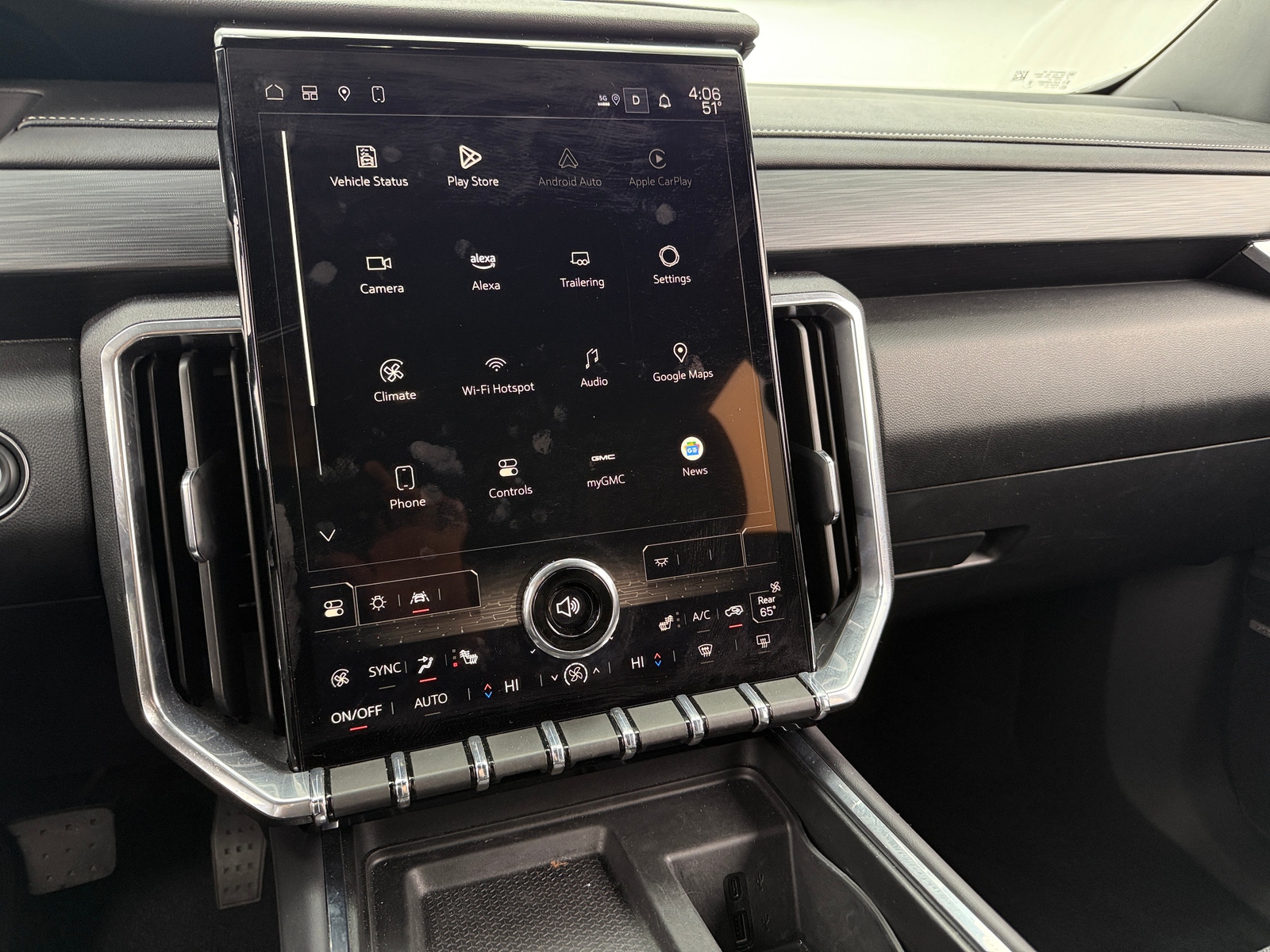 Thumbnail: 2025 GMC Acadia - 4