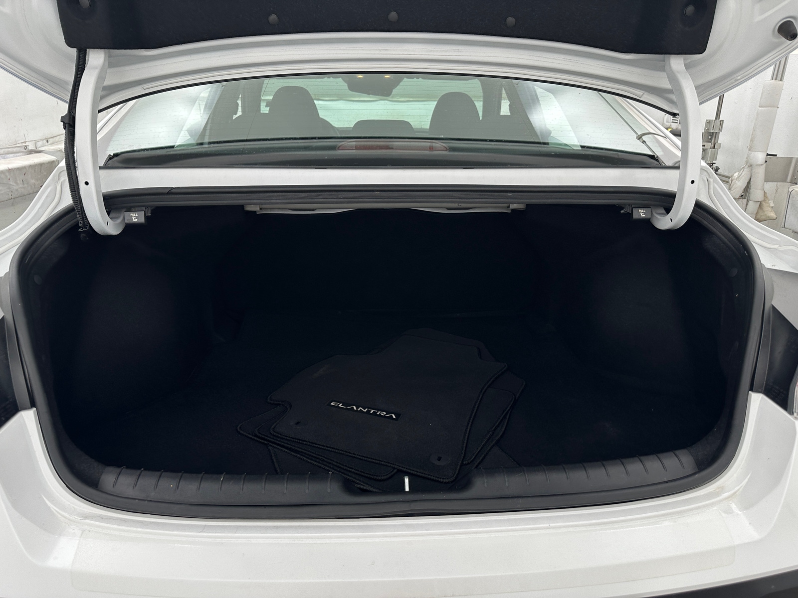 Thumbnail: 2025 Hyundai Elantra - 7