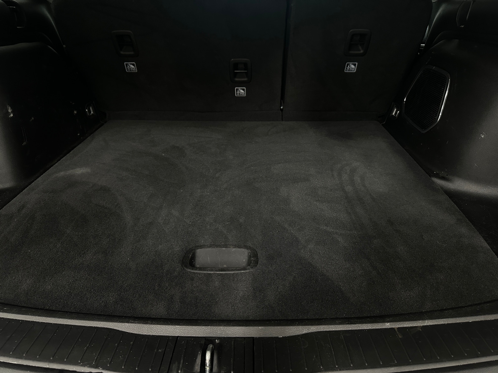 Thumbnail: 2024 Jeep Grand Cherokee - 6