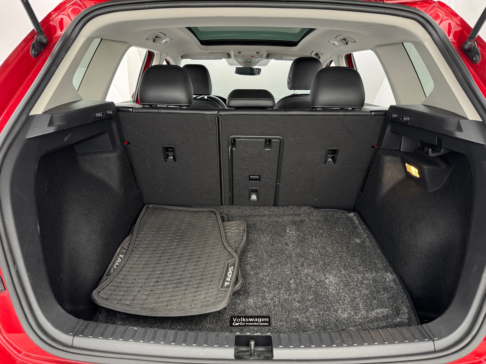 Thumbnail: 2022 Volkswagen Taos - 7