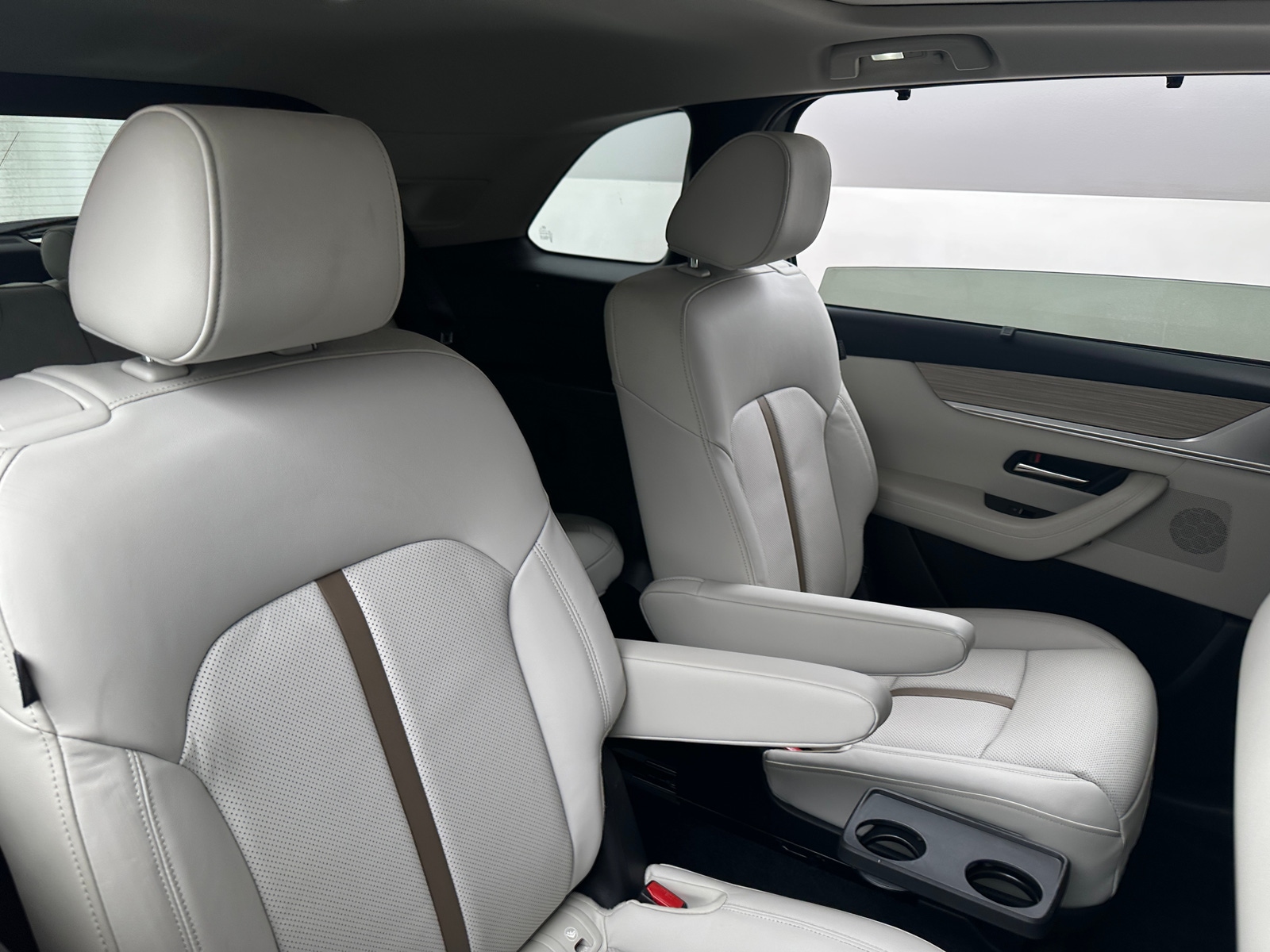 Thumbnail: 2025 Mazda CX-90 - 5