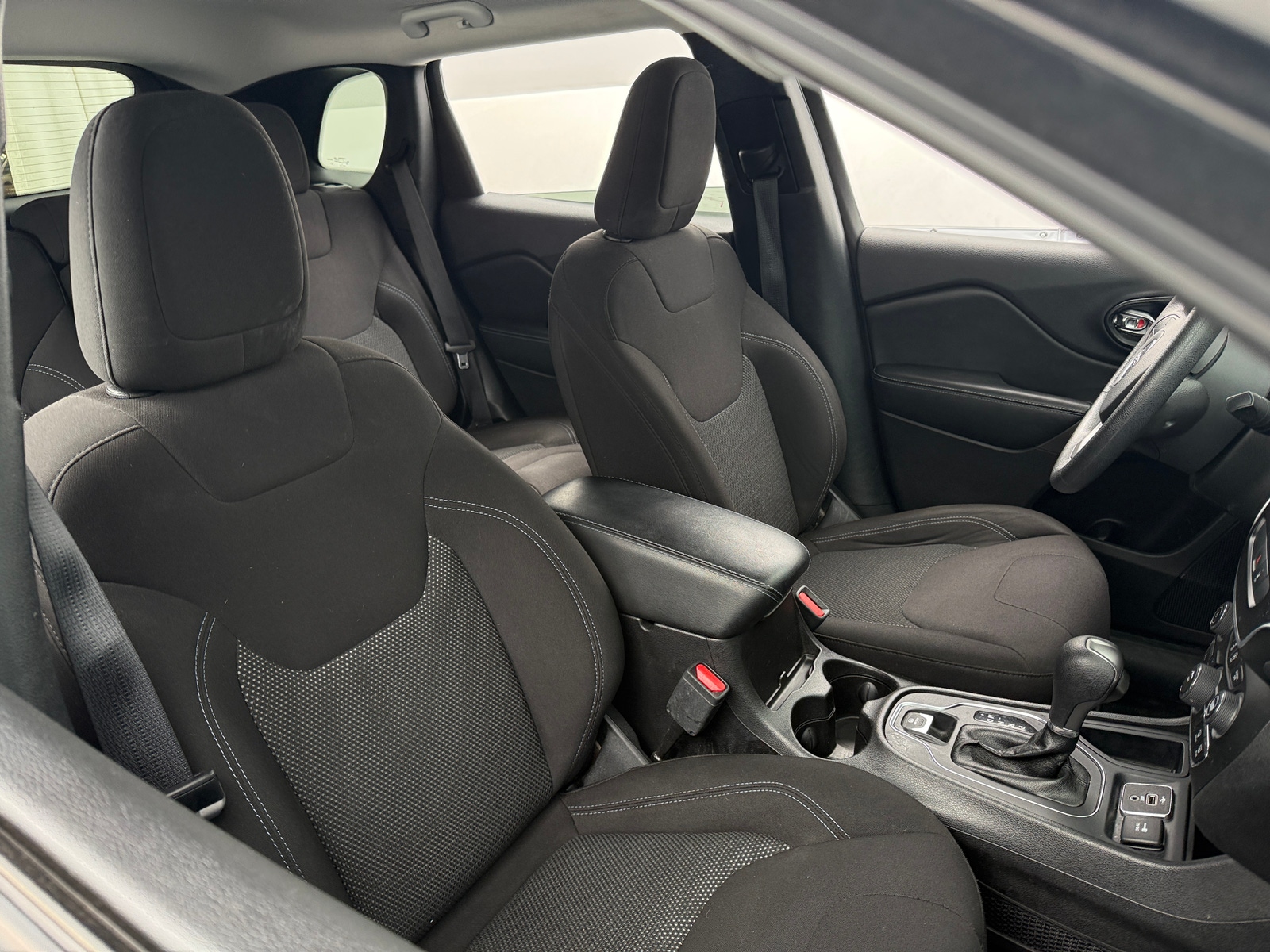 Thumbnail: 2021 Jeep Cherokee - 2