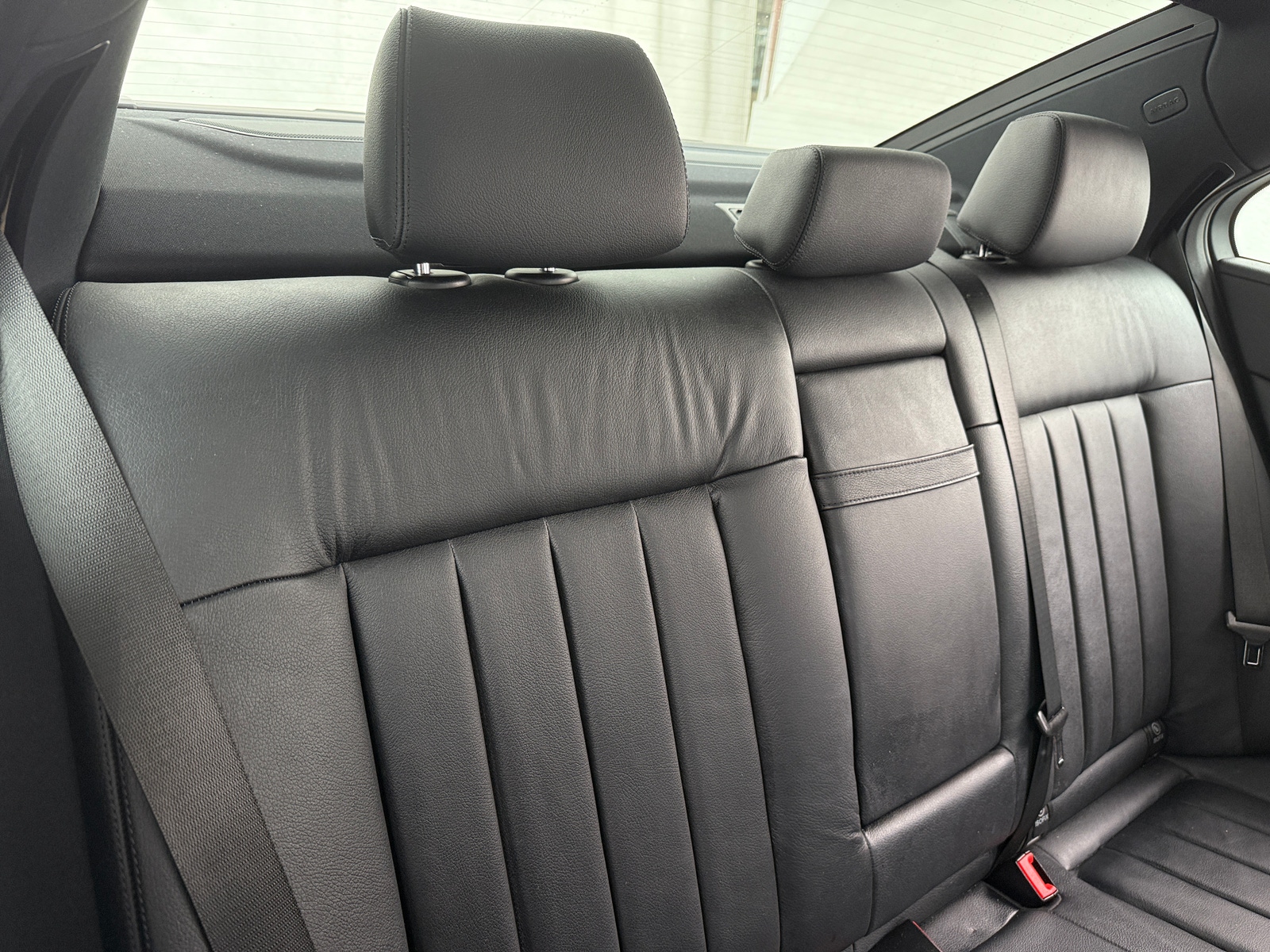 Thumbnail: 2010 Mercedes-Benz E-Class - 5