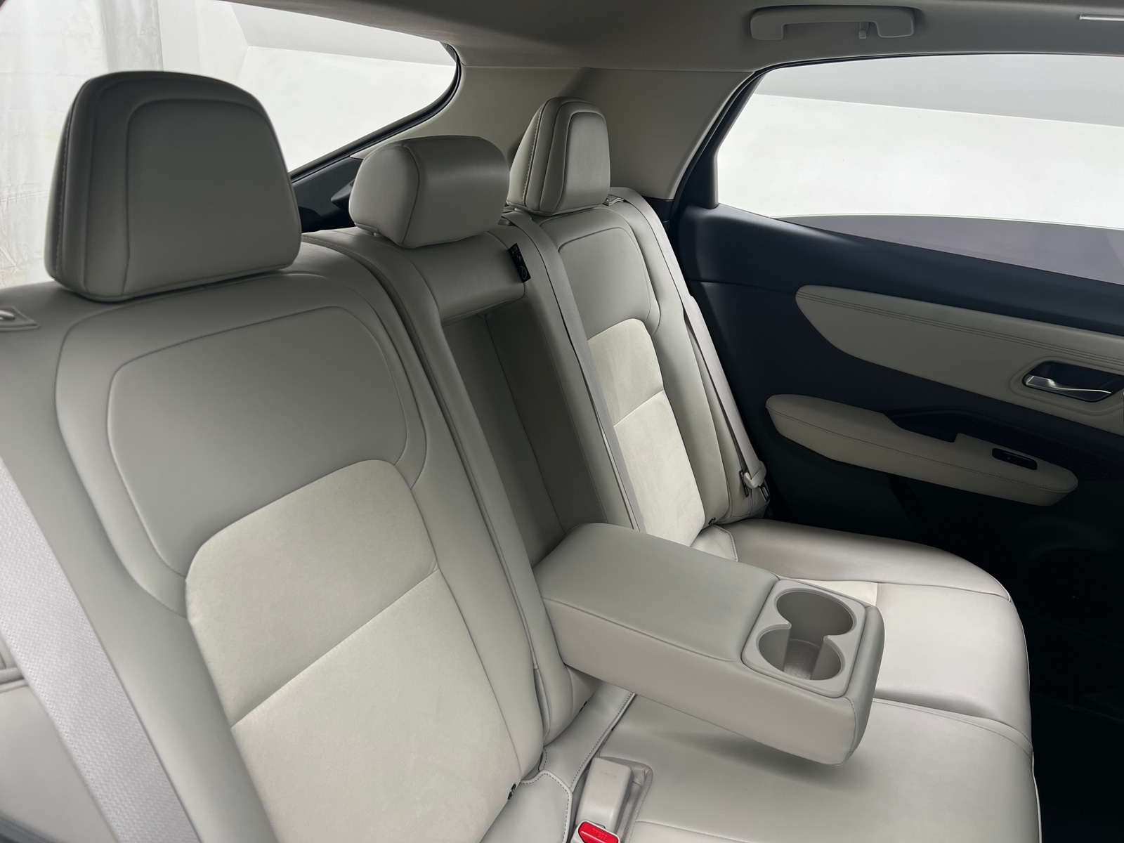 Thumbnail: 2024 Nissan Ariya - 5