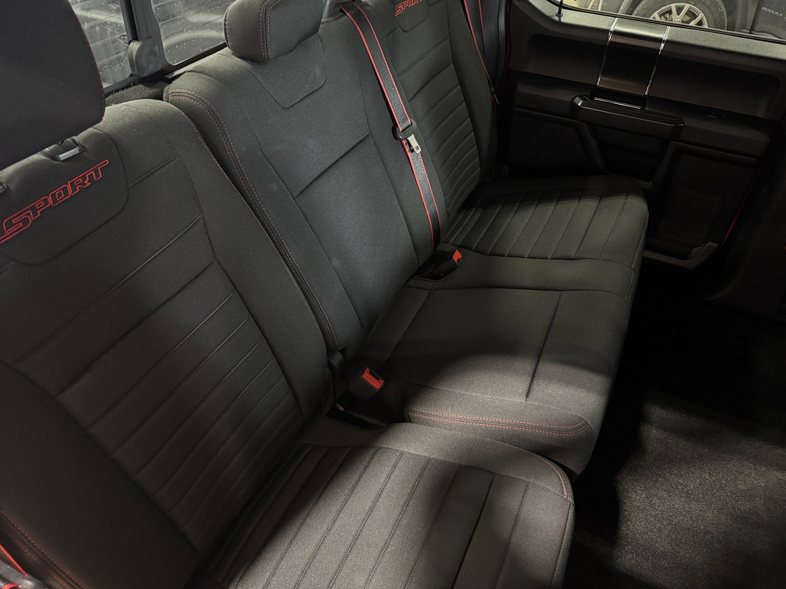 Thumbnail: 2020 Ford Econoline - 6