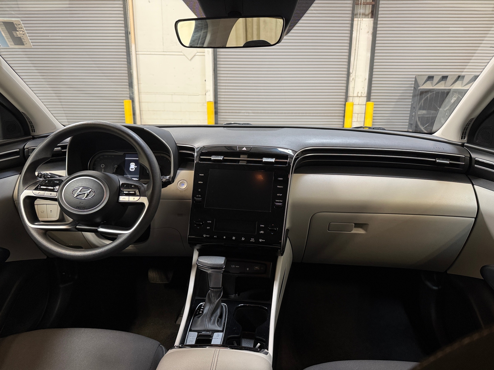 Thumbnail: 2024 Hyundai Tucson - 3