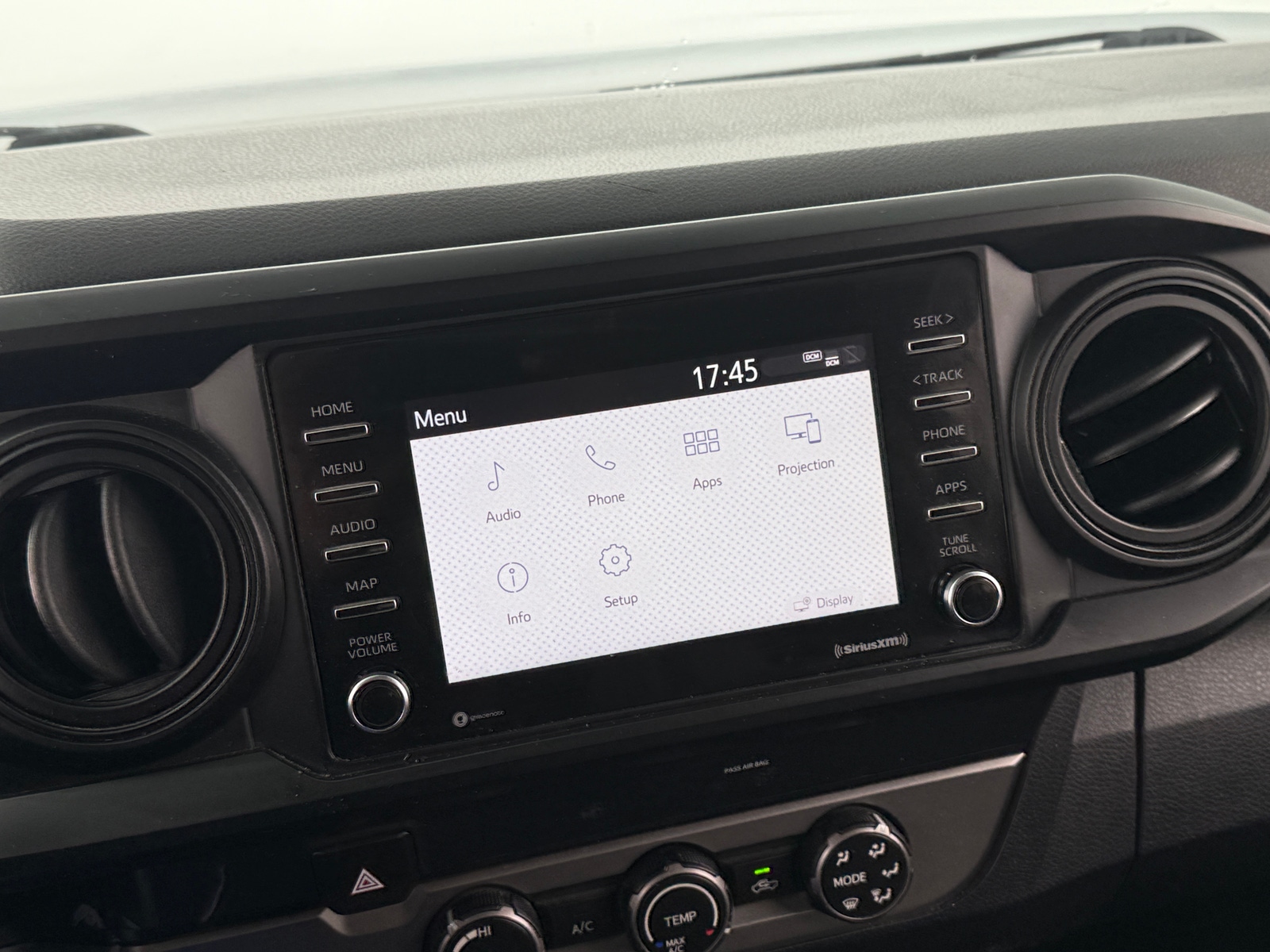 Thumbnail: 2020 Toyota Tacoma - 4