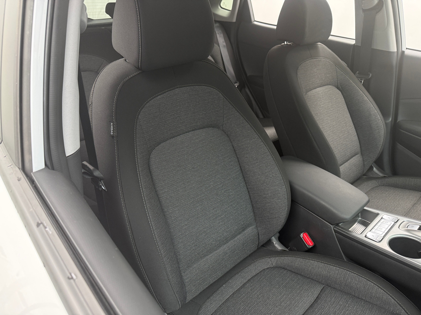 Thumbnail: 2023 Hyundai Kona - 2