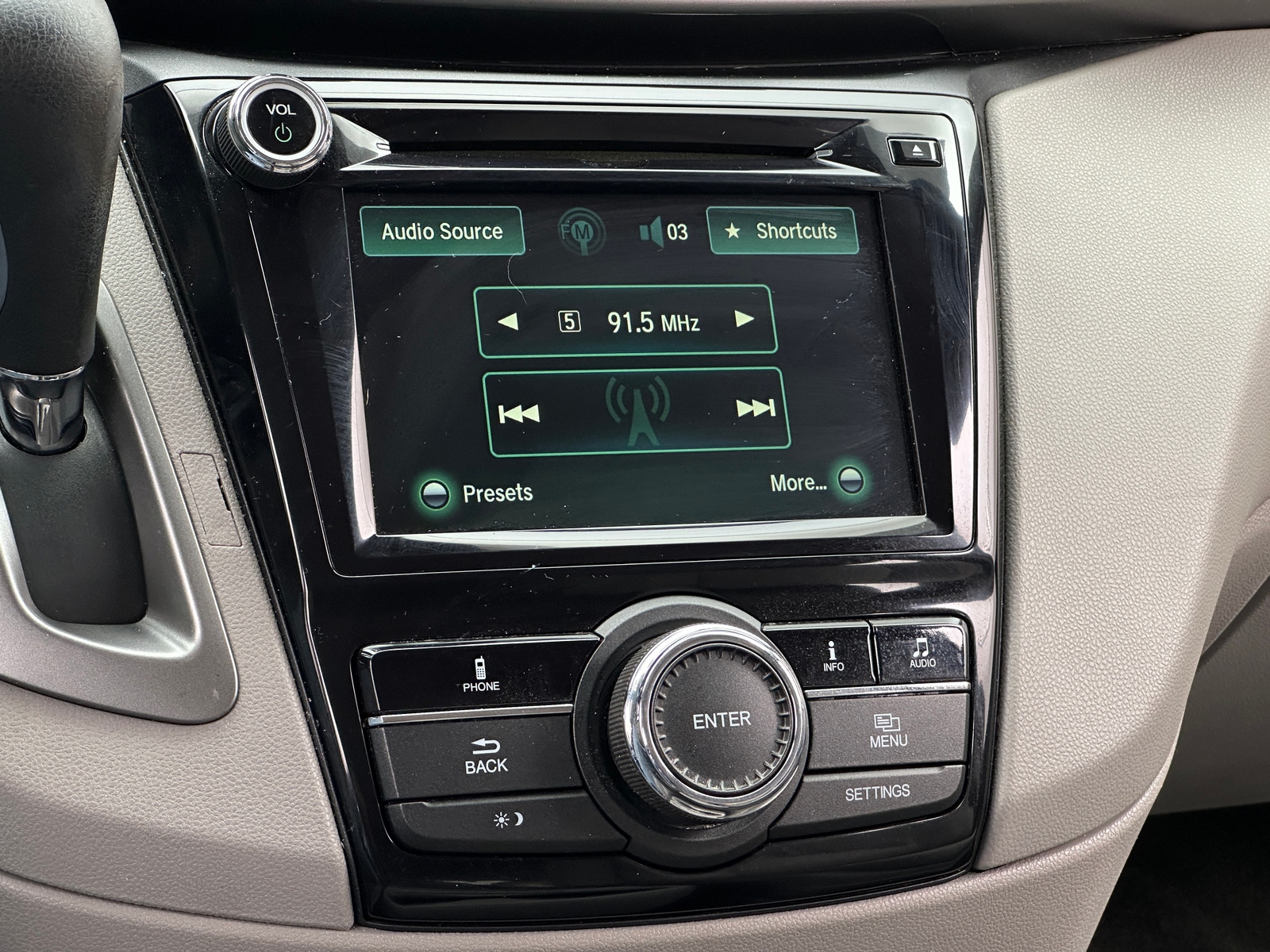 Thumbnail: 2016 Honda Odyssey - 3