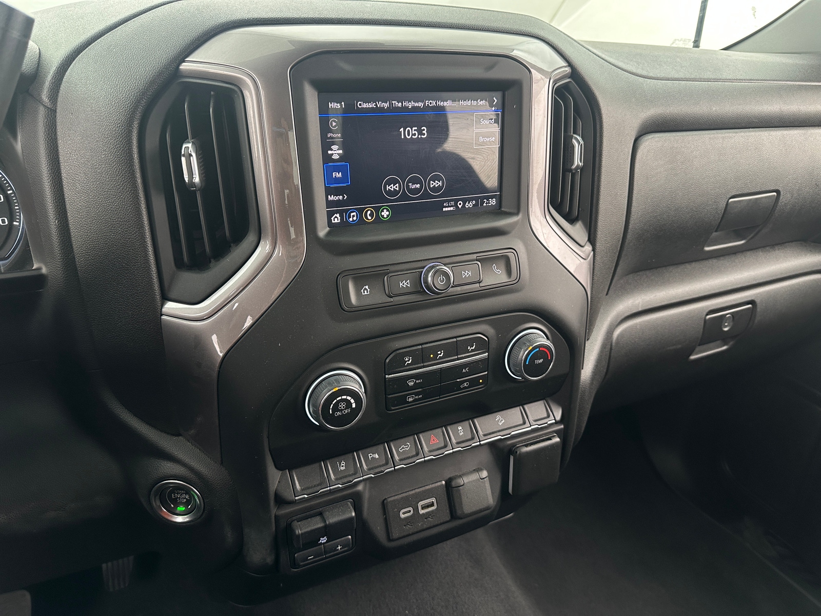 Thumbnail: 2024 Chevrolet Silverado 2500 - 4