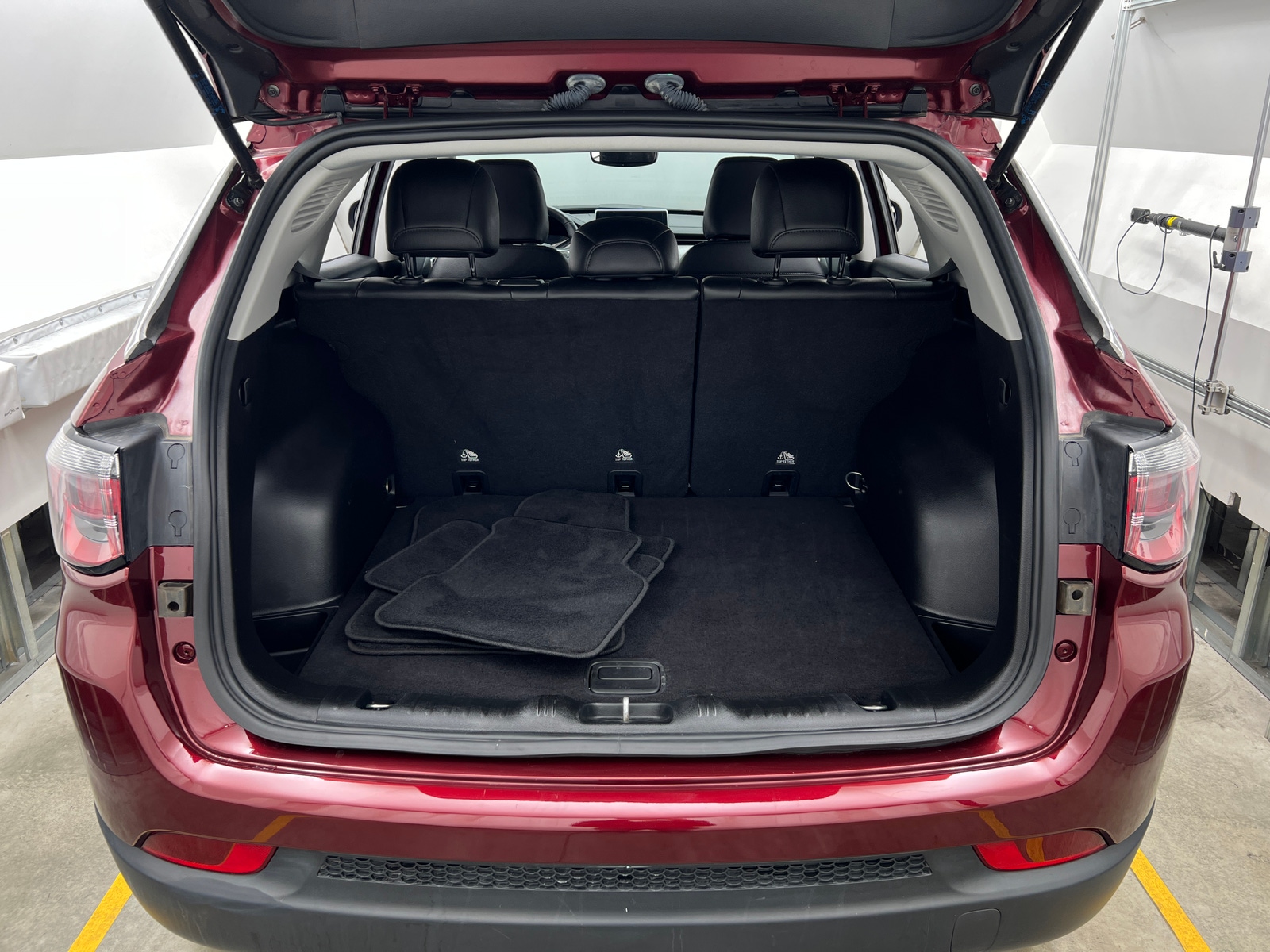 Thumbnail: 2022 Jeep Compass - 6