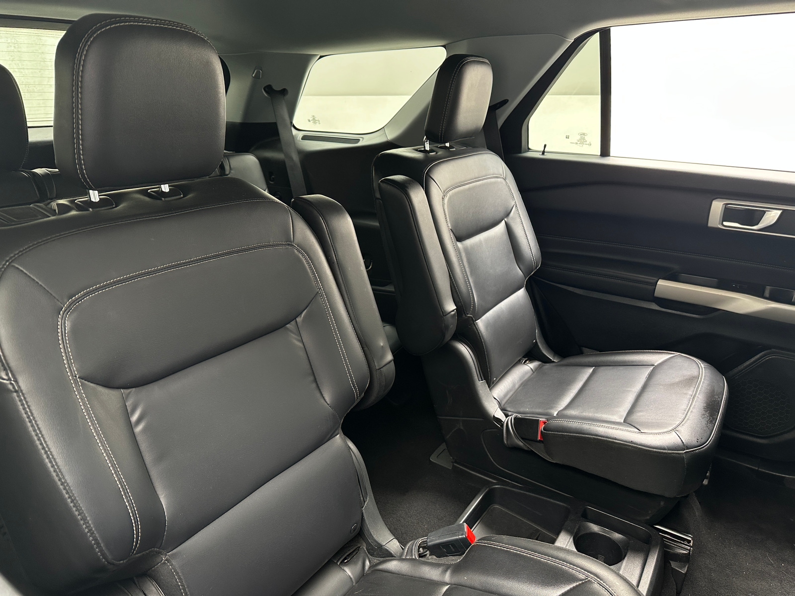 Thumbnail: 2021 Ford Explorer - 5