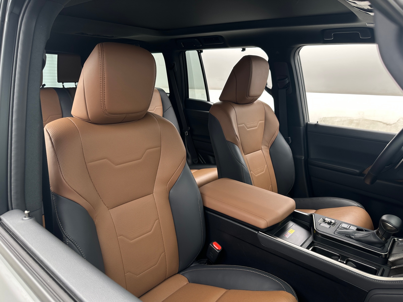 Thumbnail: 2025 Lexus GX - 2