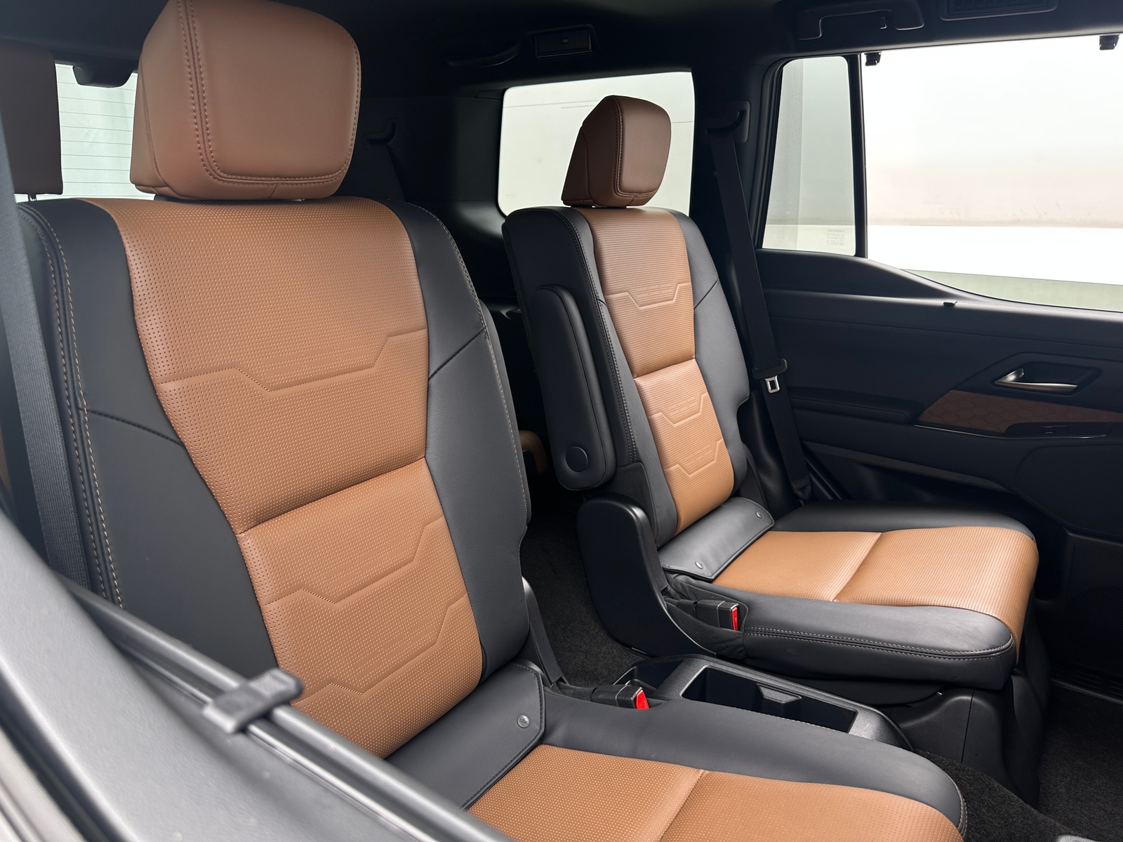 Thumbnail: 2025 Lexus GX - 6