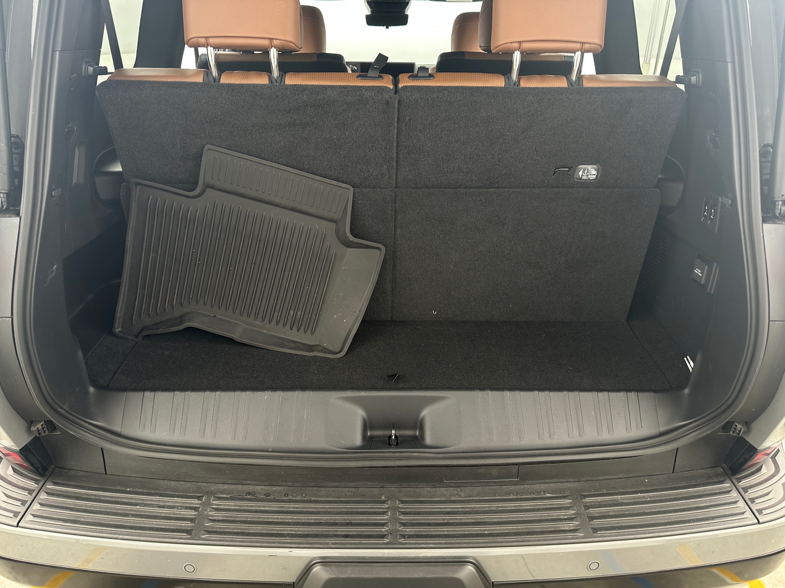 Thumbnail: 2025 Lexus GX - 7