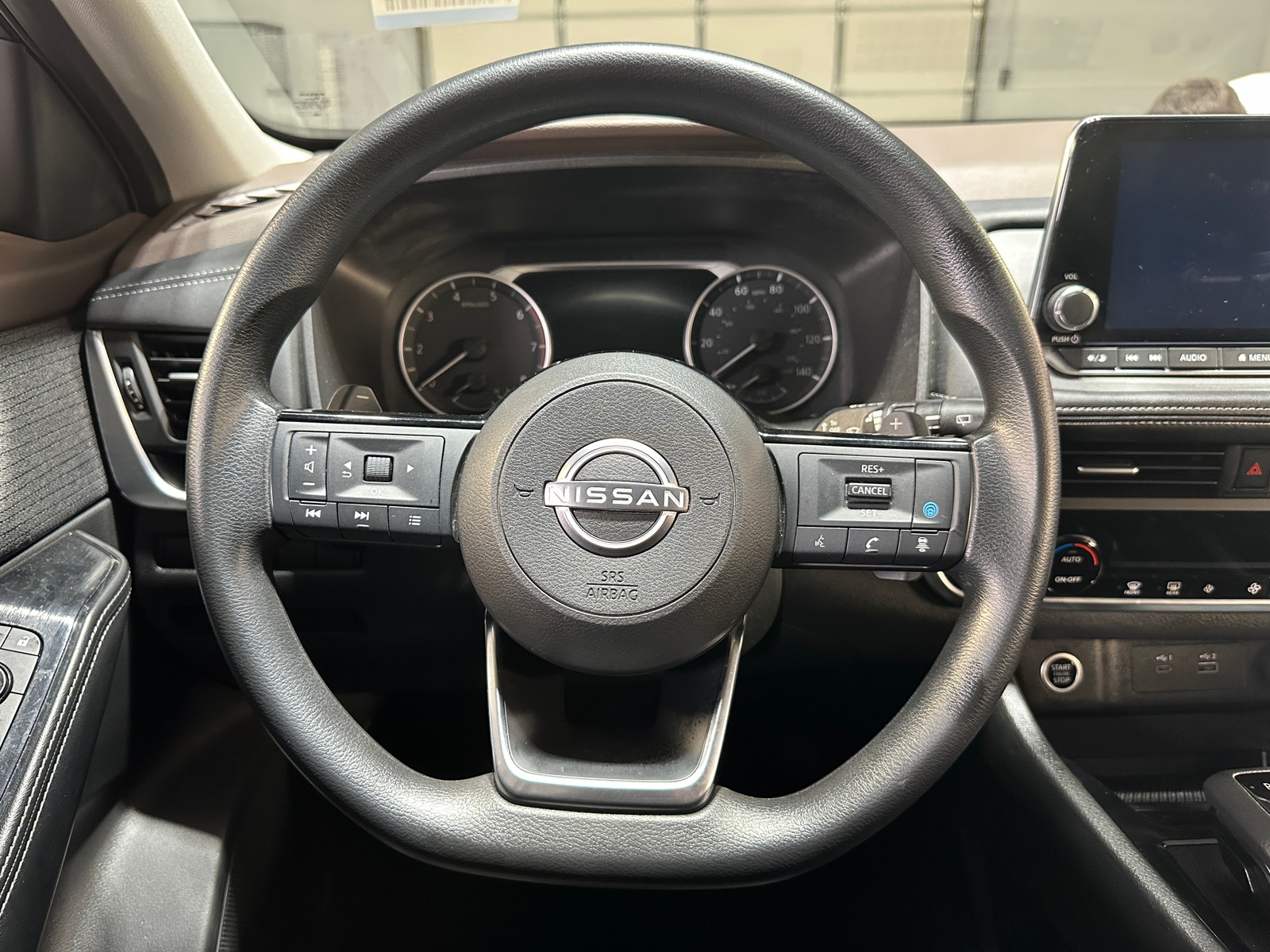 Thumbnail: 2023 Nissan Rogue - 5