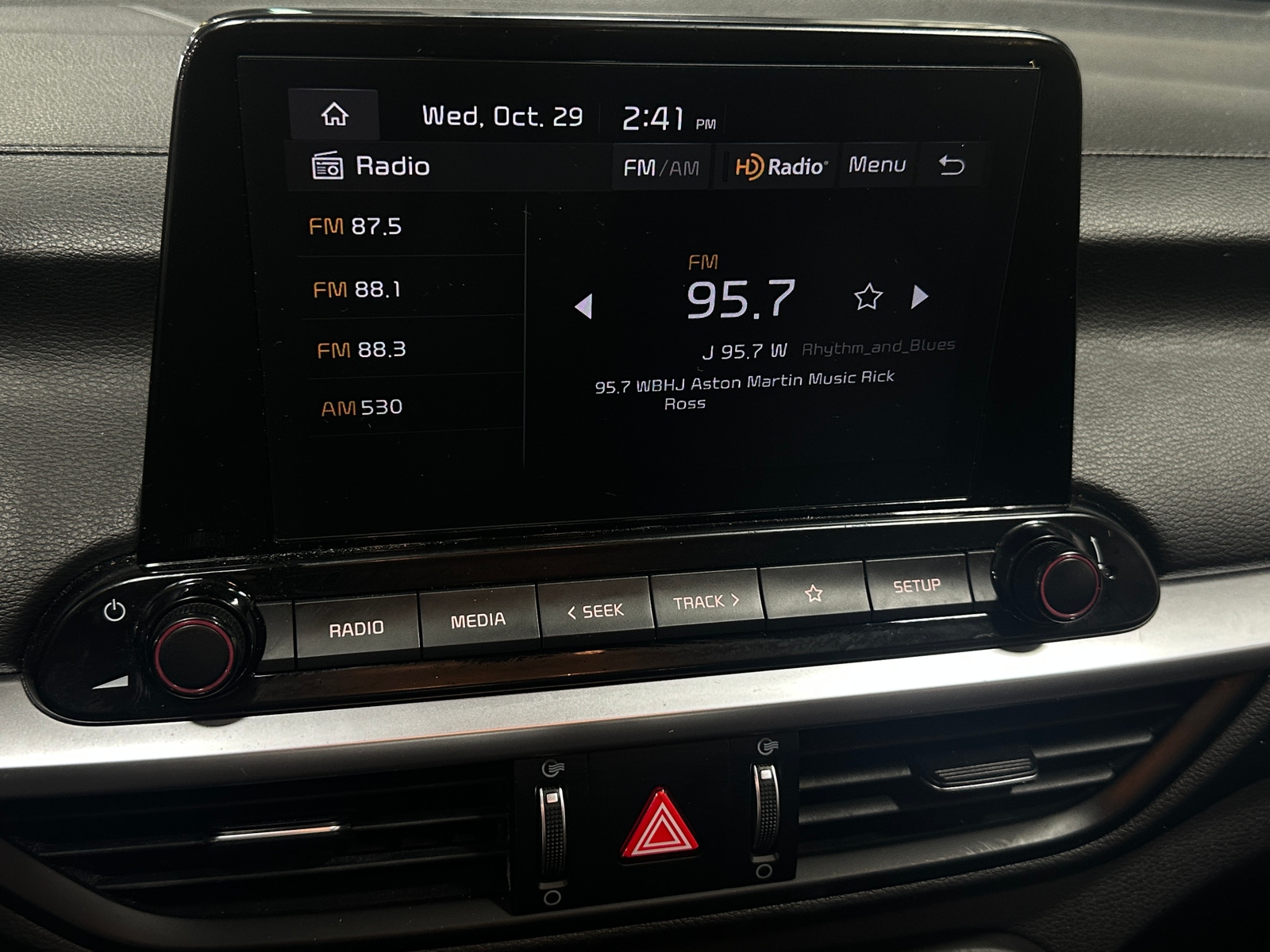 Thumbnail: 2023 Kia Forte - 4