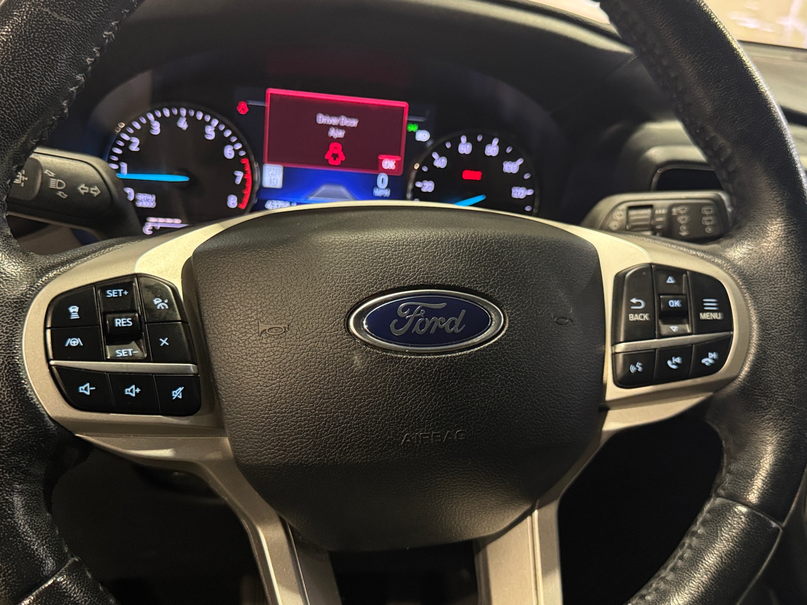 Thumbnail: 2021 Ford Explorer - 4