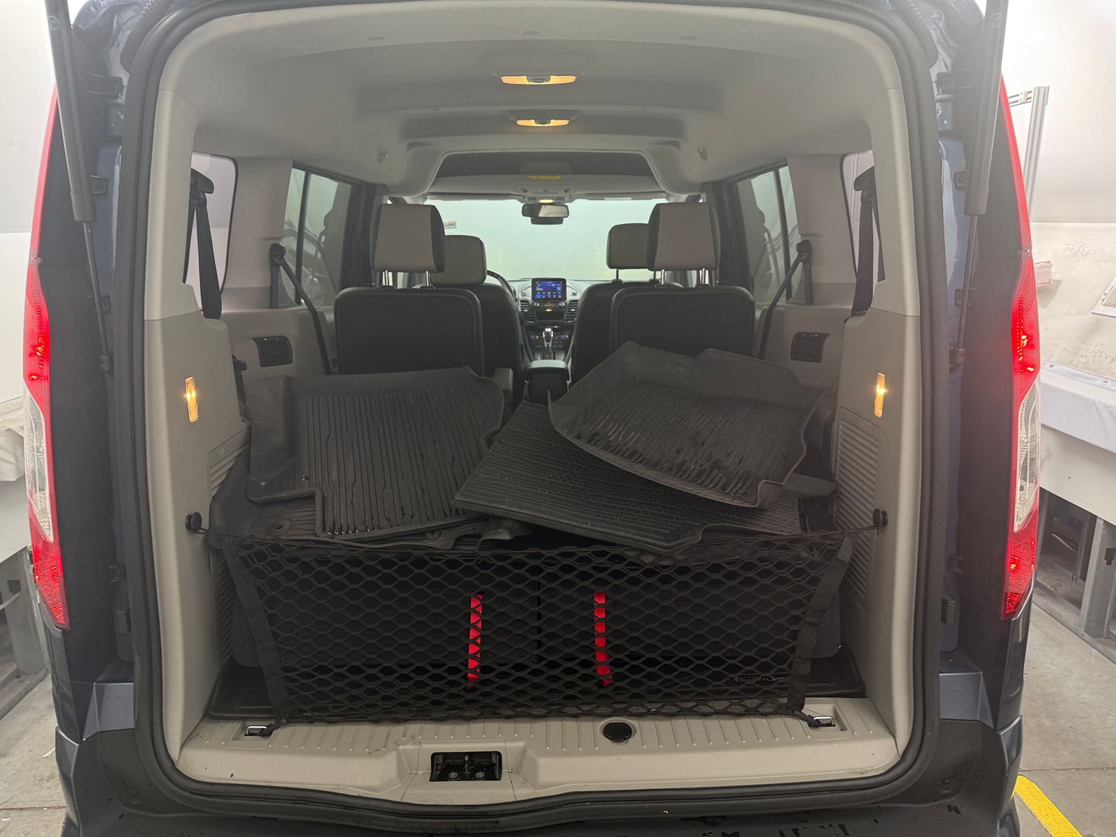 Thumbnail: 2022 Ford Transit Series - 6