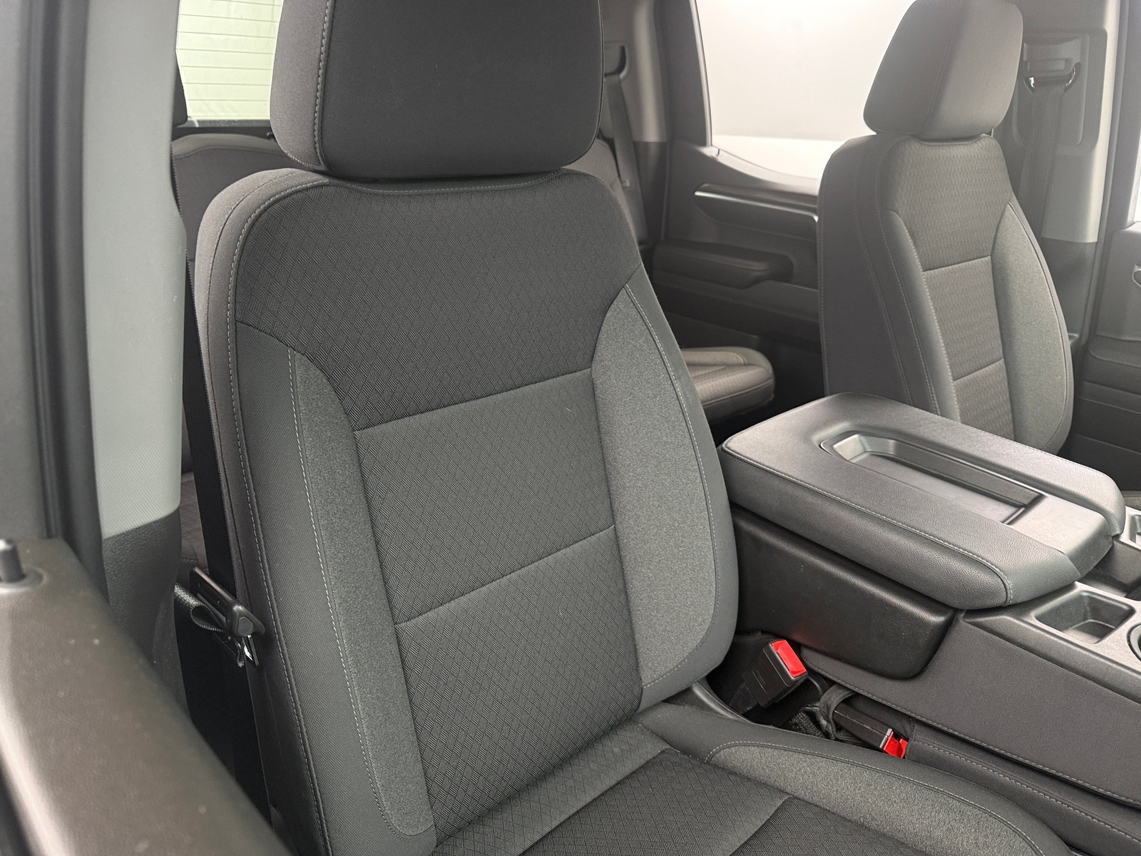 Thumbnail: 2022 Chevrolet Silverado 1500 - 2