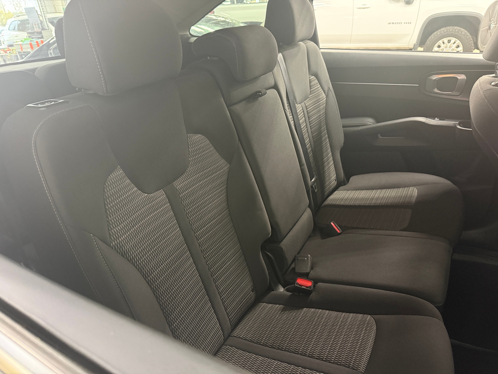 Thumbnail: 2021 Kia Sorento - 6