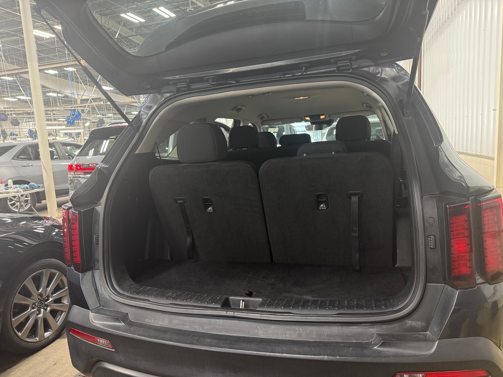 Thumbnail: 2021 Kia Sorento - 7