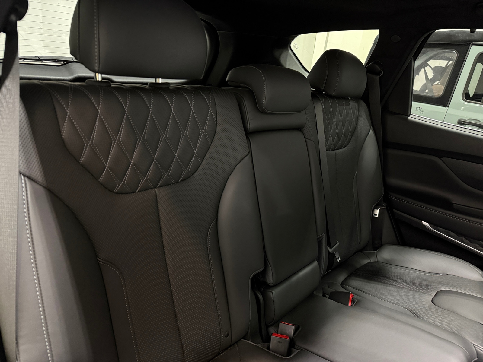 Thumbnail: 2022 Hyundai Santa Fe - 5