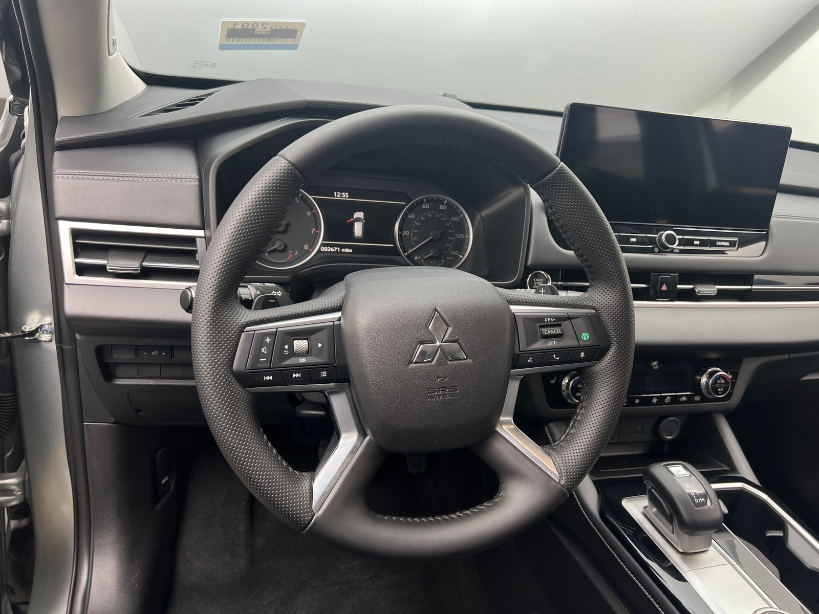 Thumbnail: 2025 Mitsubishi Outlander - 4