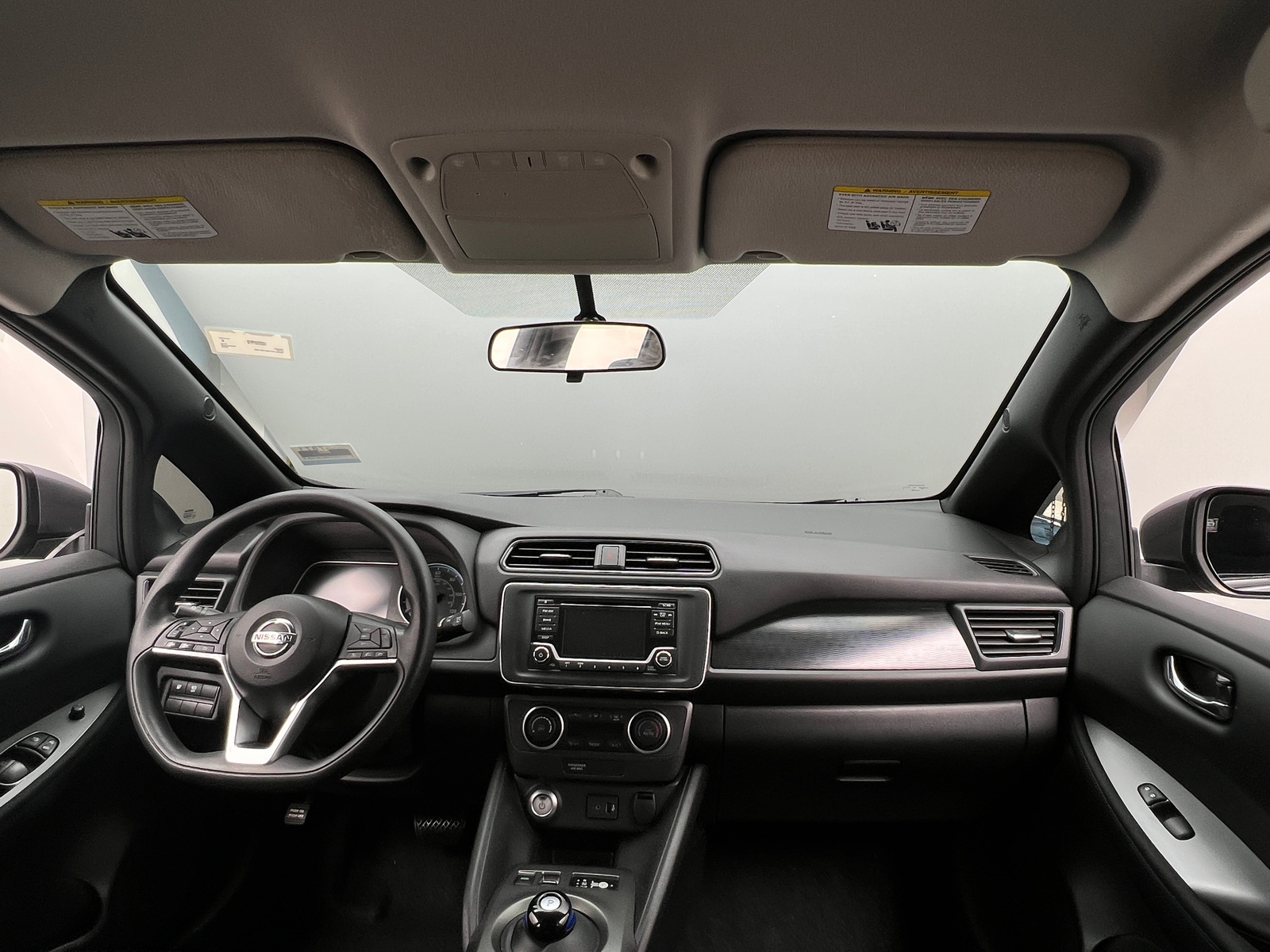 Thumbnail: 2019 Nissan Leaf - 3