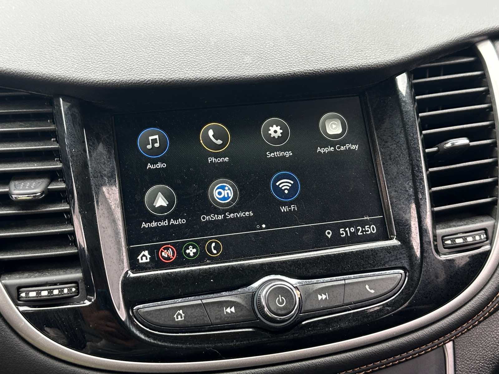 Thumbnail: 2019 Chevrolet Trax - 4