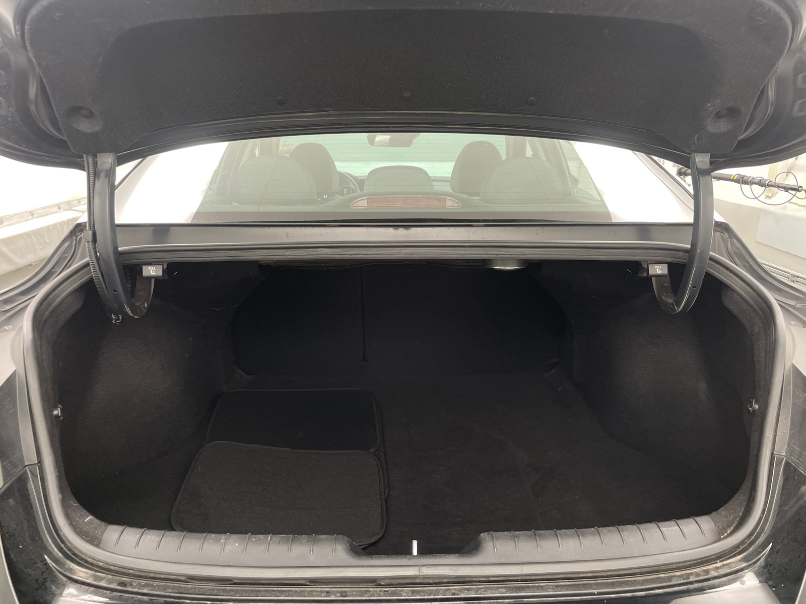 Thumbnail: 2023 Hyundai Elantra - 6