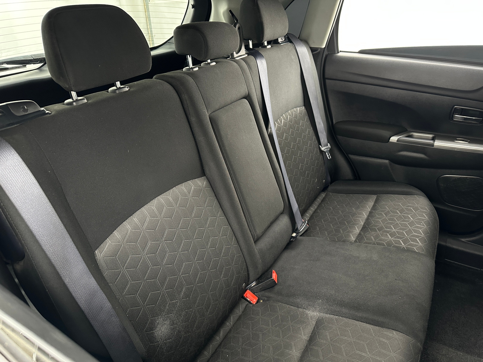 Thumbnail: 2021 Mitsubishi Outlander Sport - 6