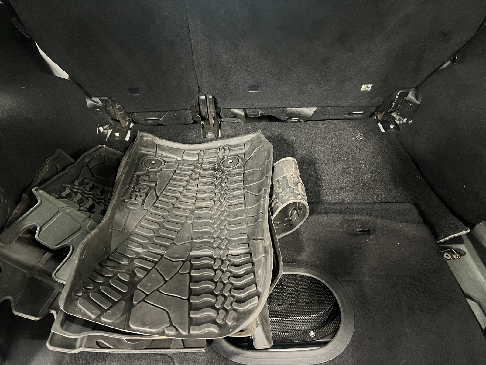 Thumbnail: 2015 Jeep Wrangler - 7