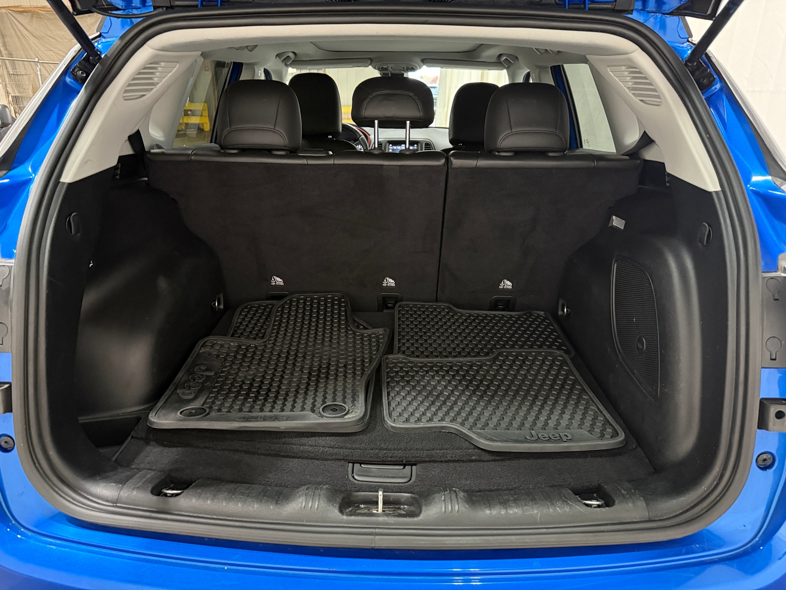 Thumbnail: 2021 Jeep Compass - 7