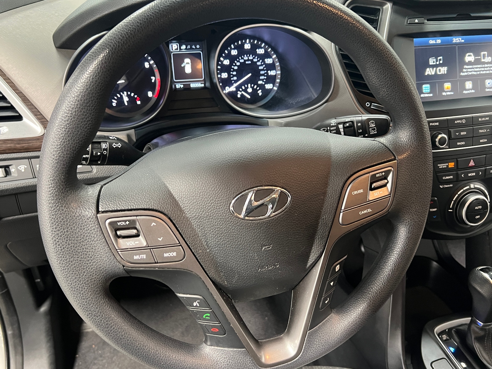 Thumbnail: 2017 Hyundai Santa Fe - 5