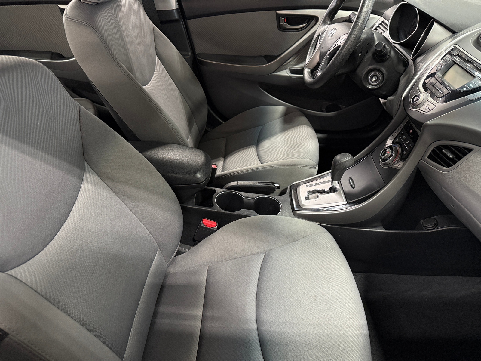 Thumbnail: 2013 Hyundai Elantra - 2