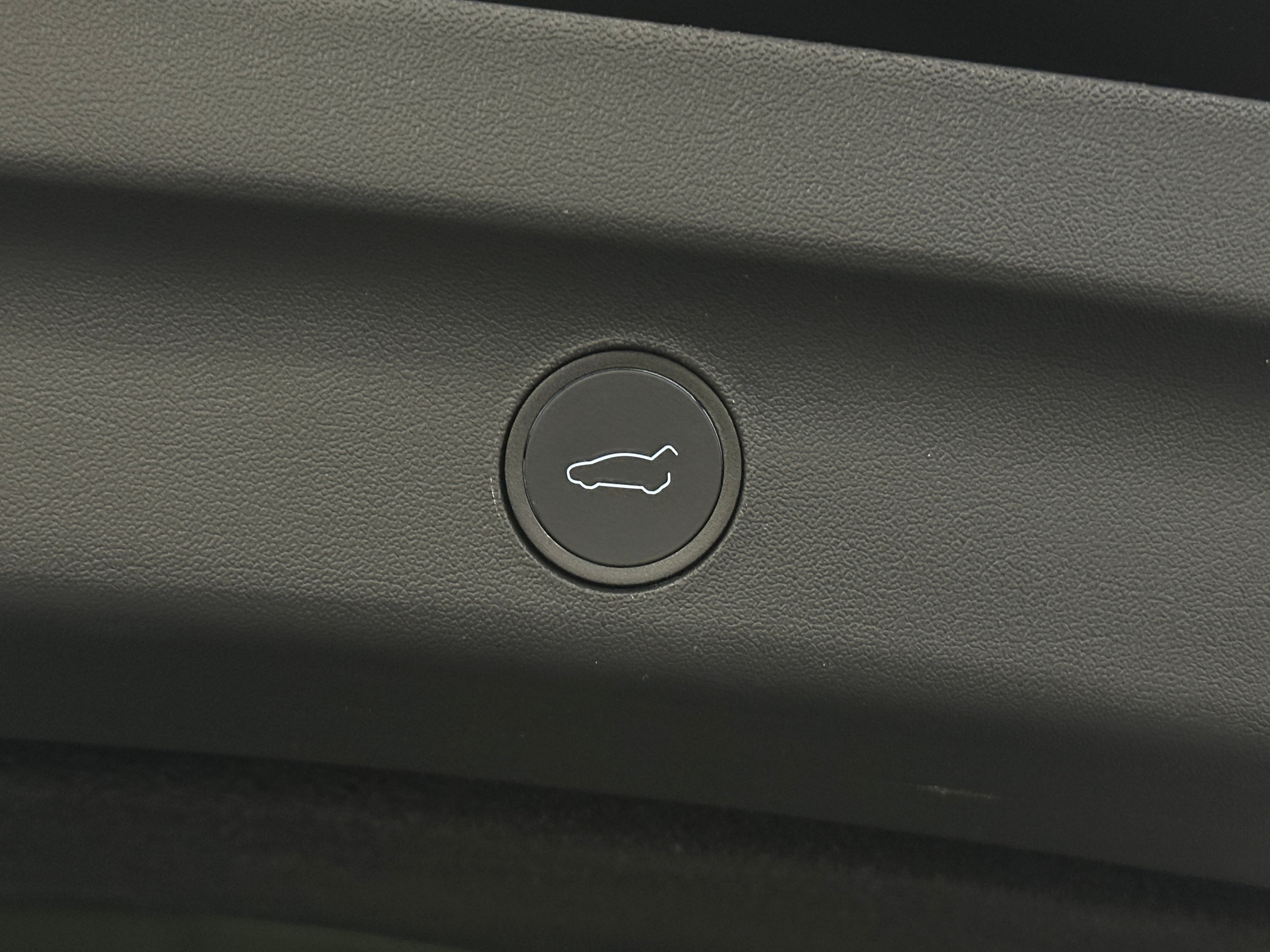 Used 2024 Tesla Model Y Long Range with VIN 7SAYGDED7RF109834 for sale in Northfield, Minnesota