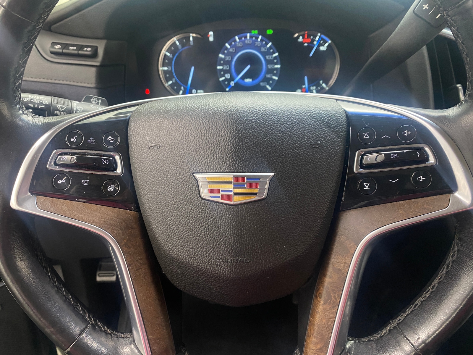 Thumbnail: 2017 Cadillac Escalade - 4