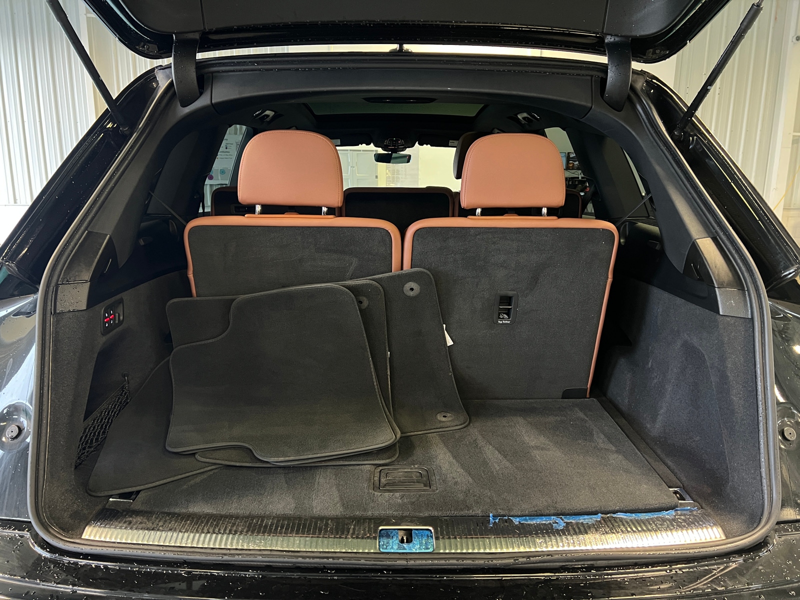 Thumbnail: 2022 Audi Q7 - 6