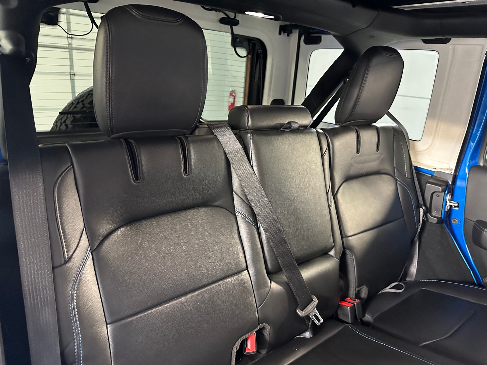 Thumbnail: 2022 Jeep Wrangler - 5