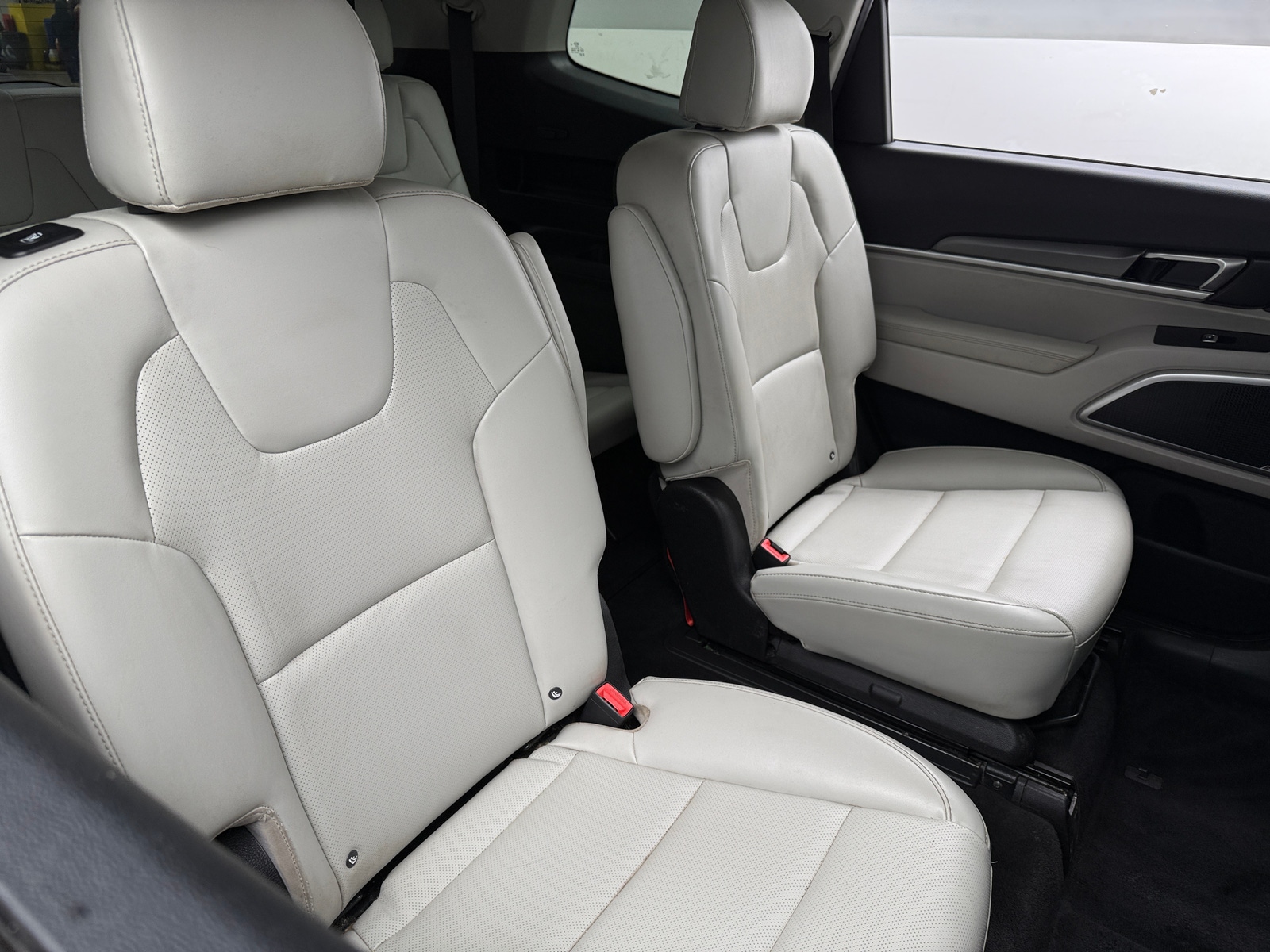 Thumbnail: 2020 Kia Telluride - 6