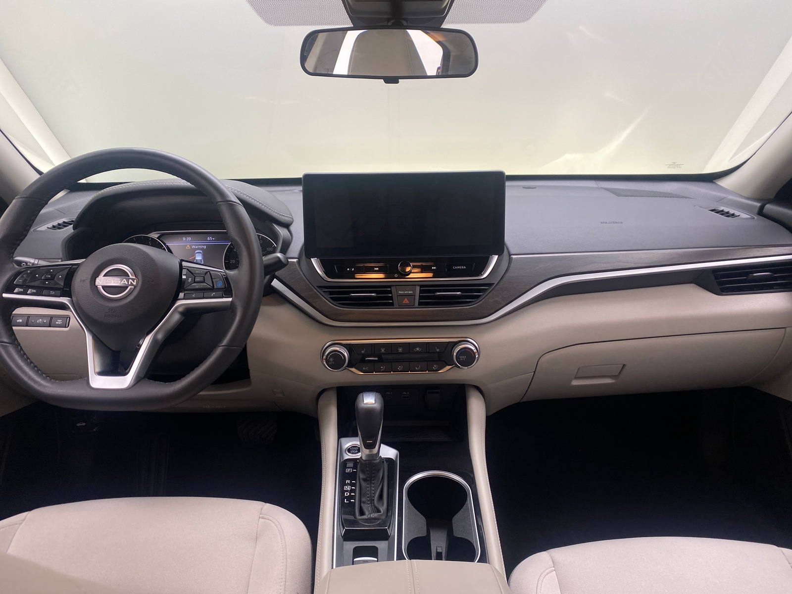 Thumbnail: 2023 Nissan Altima - 3