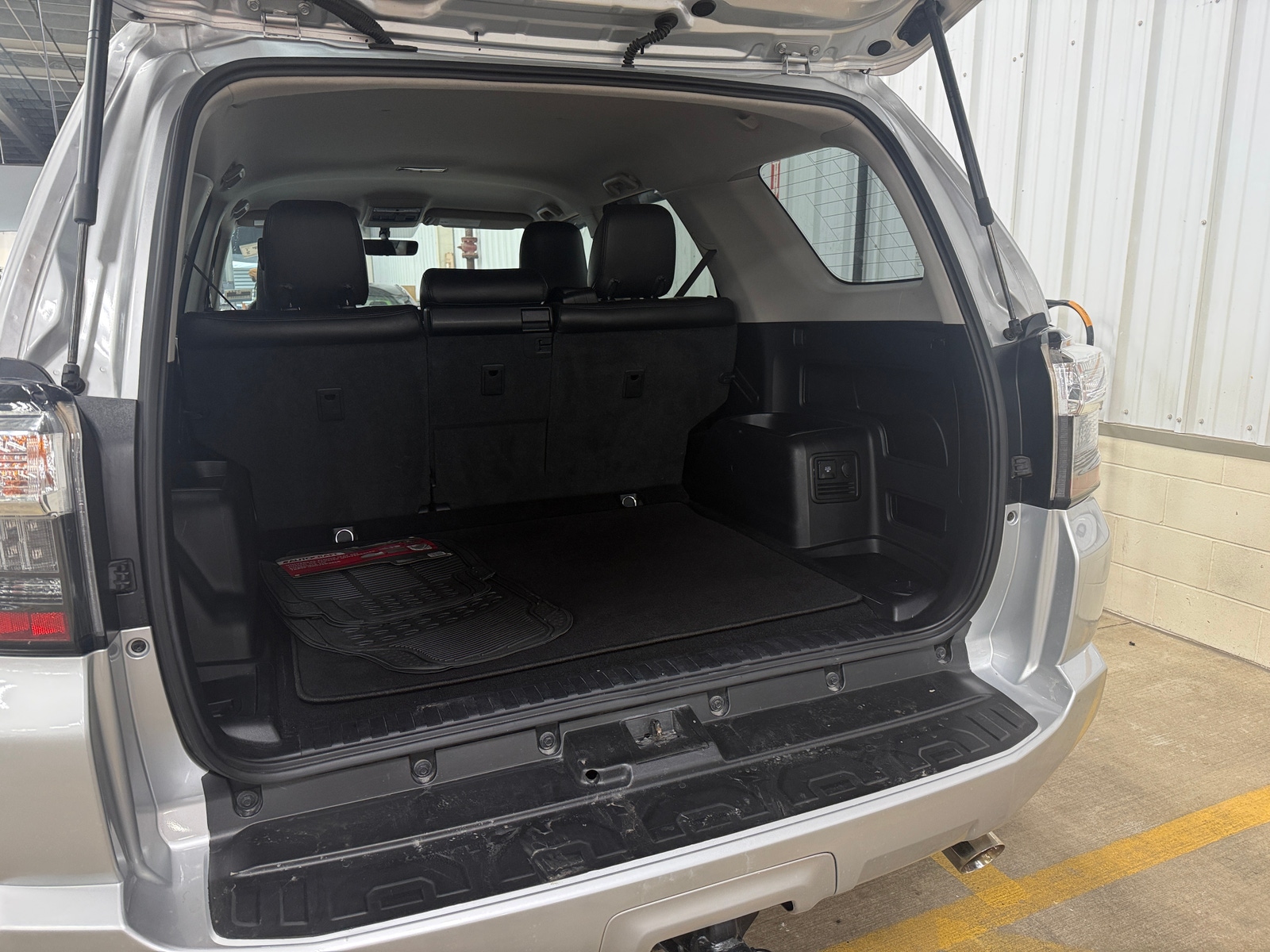 Thumbnail: 2019 Toyota 4Runner - 7