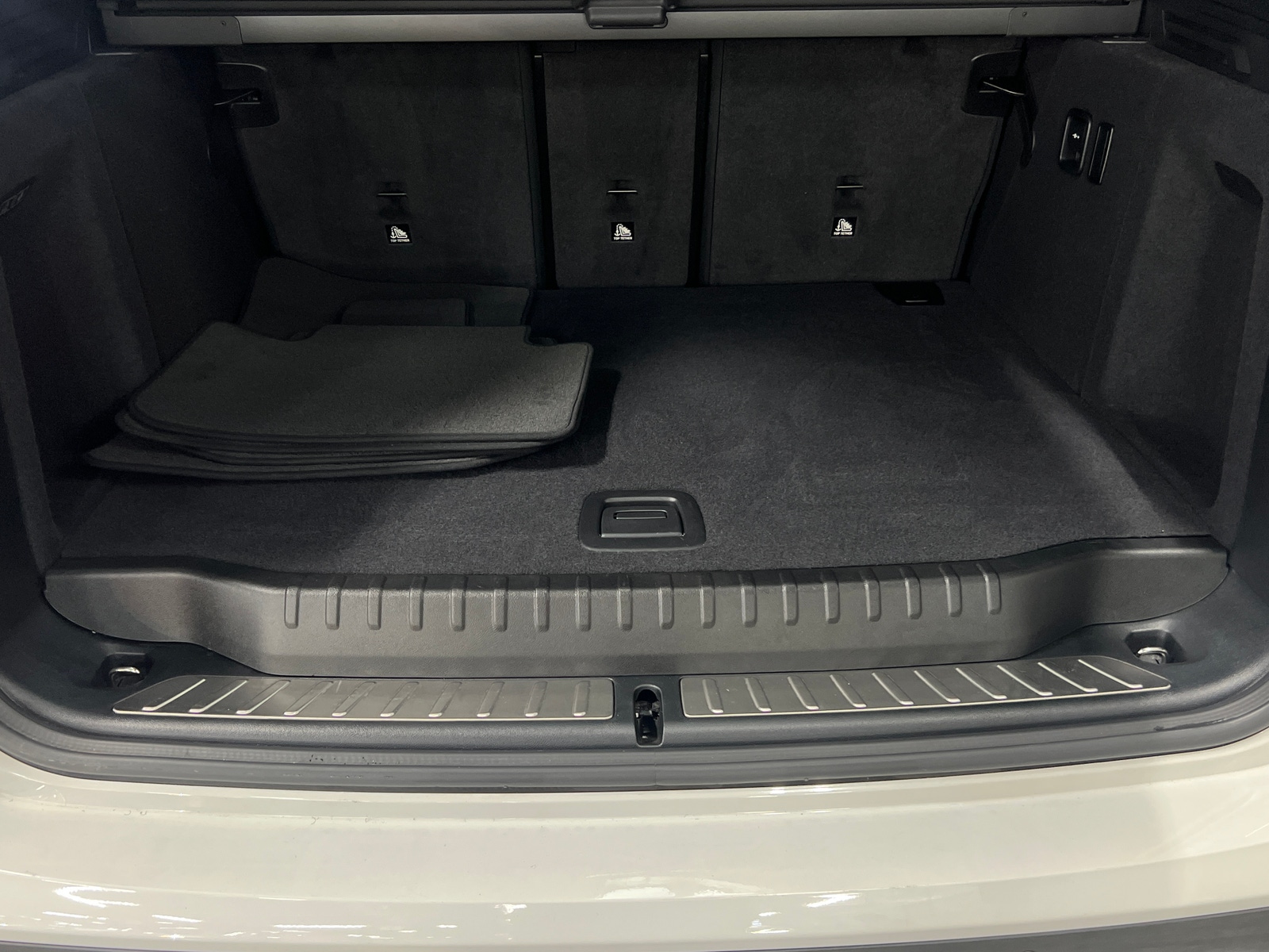 Thumbnail: 2021 BMW X3 - 6