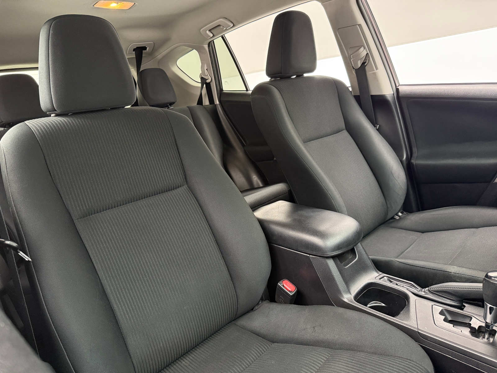 Thumbnail: 2017 Toyota RAV4 - 2