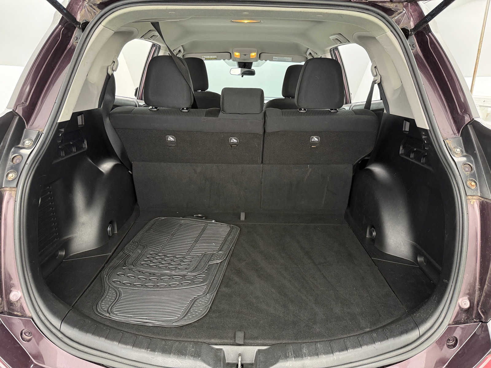 Thumbnail: 2017 Toyota RAV4 - 7