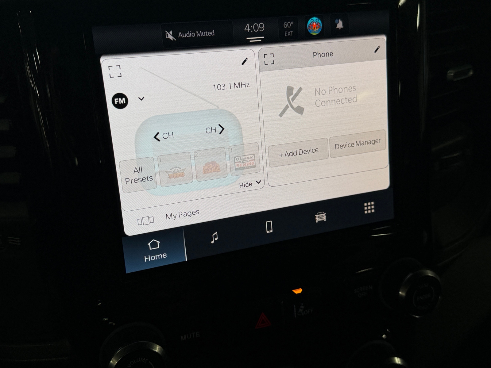 Thumbnail: 2025 RAM 1500 - 4