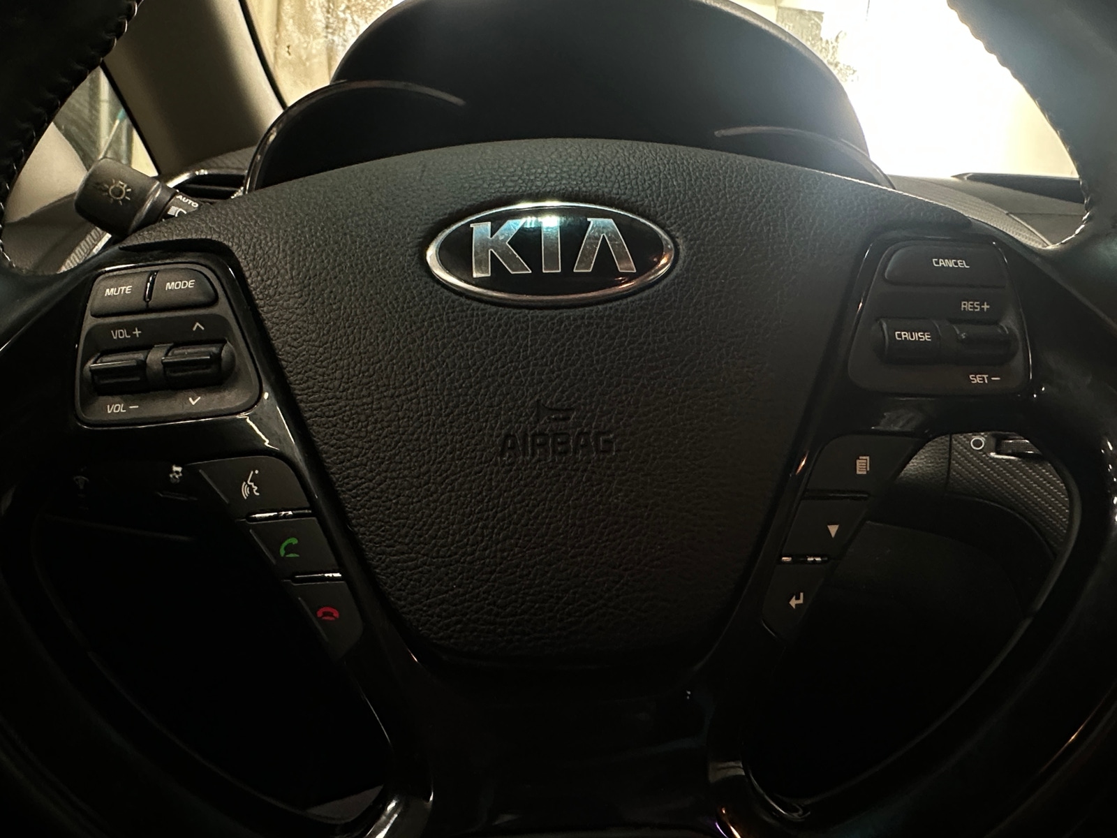 Thumbnail: 2017 Kia Forte - 5