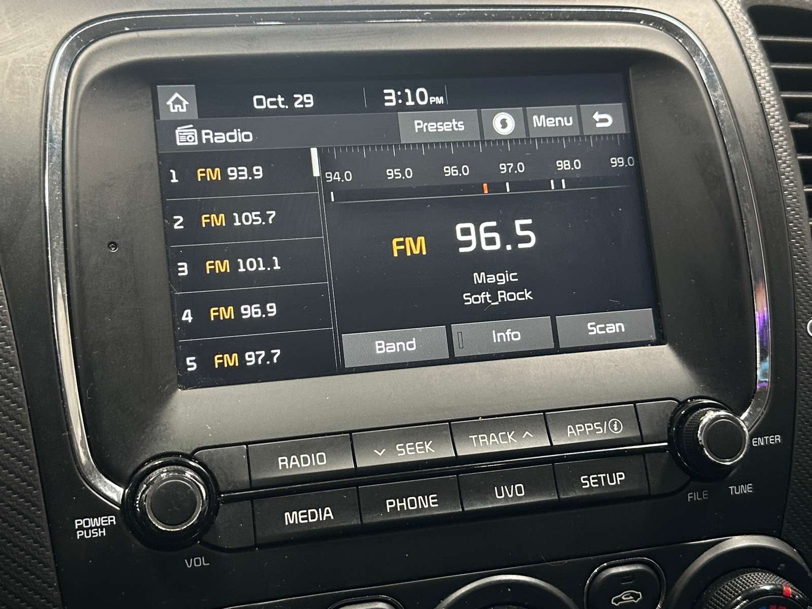 Thumbnail: 2017 Kia Forte - 4